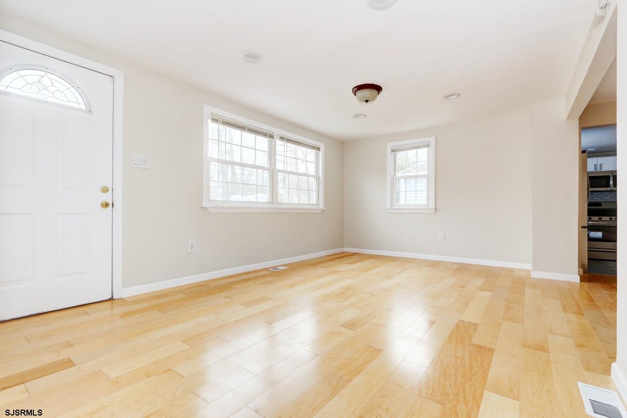 515 South Pitney Road Galloway Township, NJ 08205 - Photo 2 of 25 Gallery Image 2