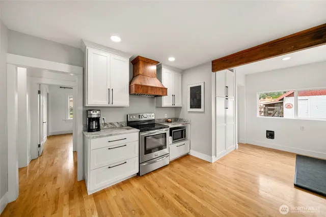 $639,900 | 814 Easy Street, Wenatchee, WA 98801