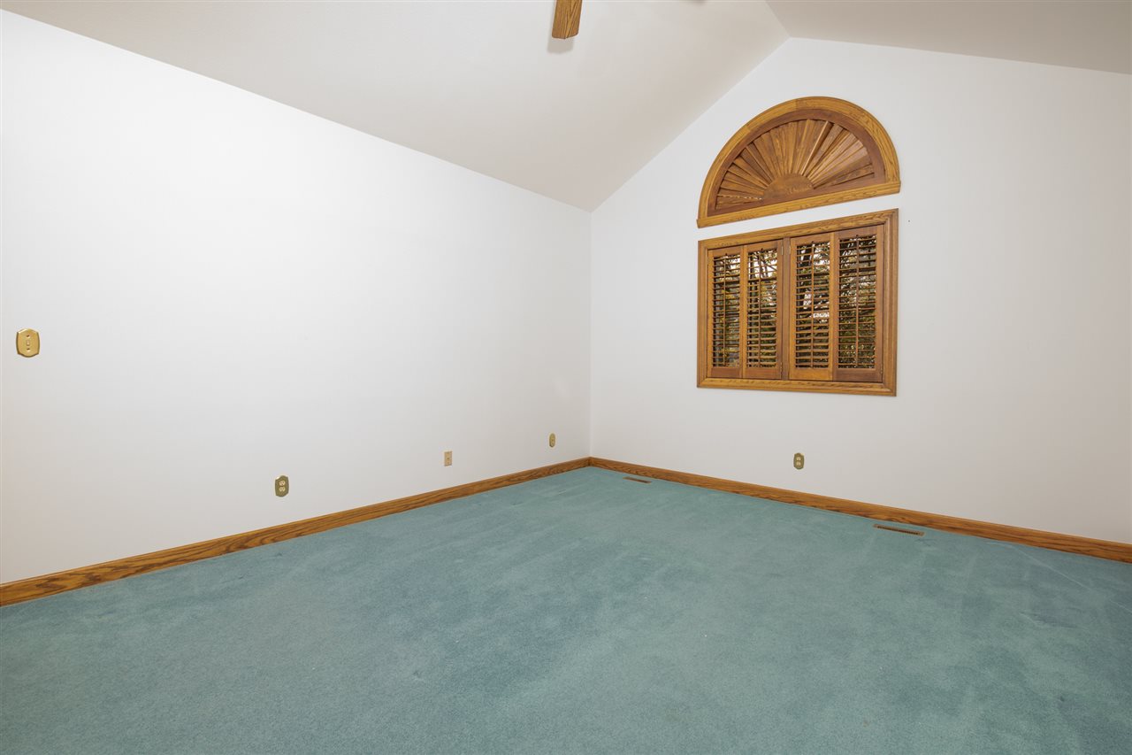 1734 Riverside Road Belvidere, IL 61008 - Photo 23 of 40 an empty room with a window