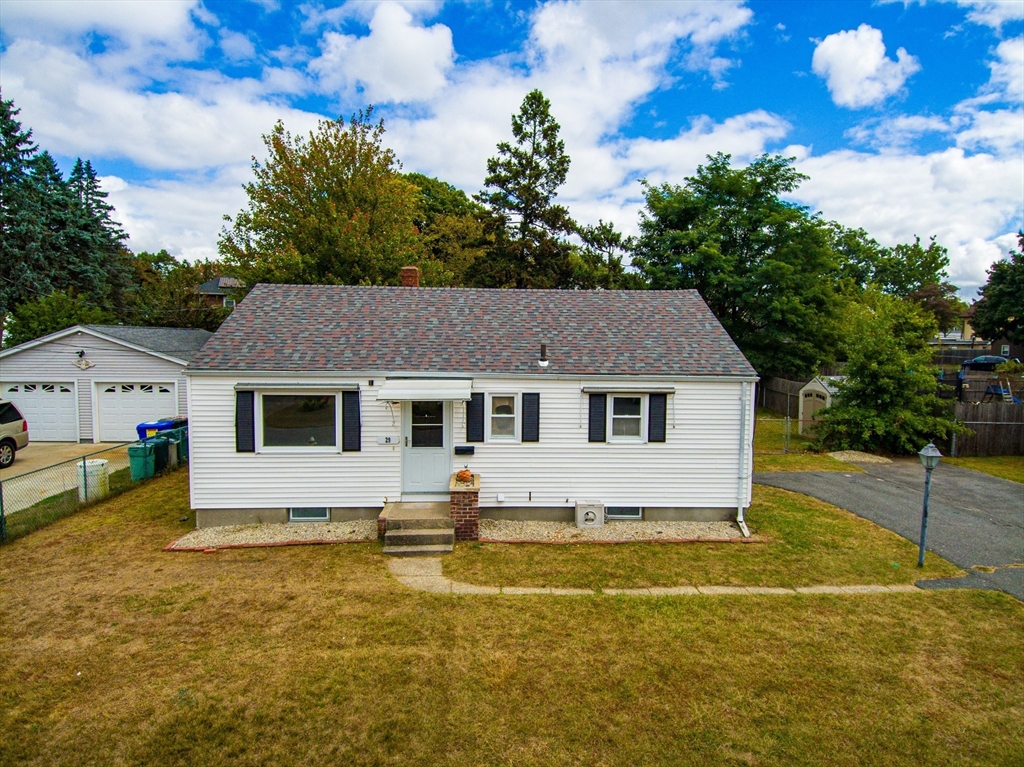 29 Suzanne Street Springfield, MA 01104 - Photo 1 of 41 Gallery Image 1