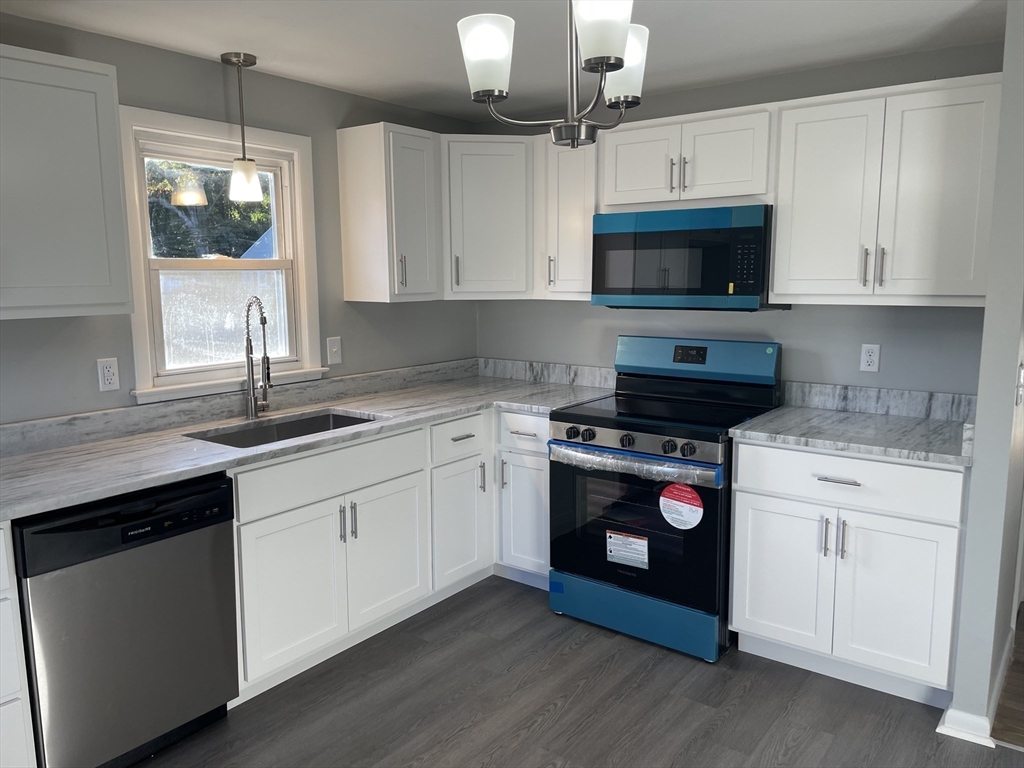 29 Suzanne Street Springfield, MA 01104 - Photo 19 of 41 Gallery Image 19