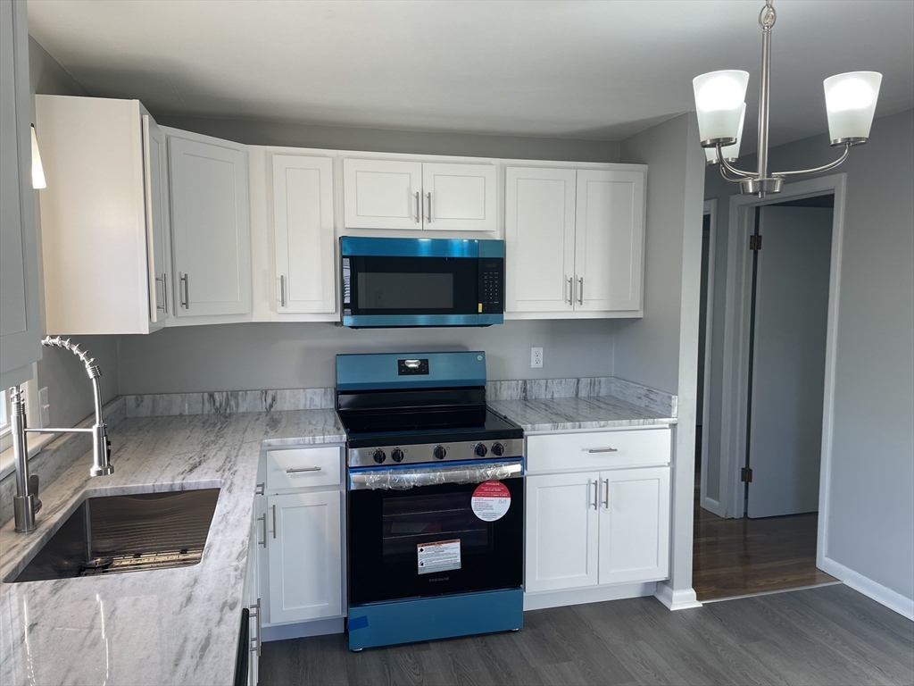 29 Suzanne Street Springfield, MA 01104 - Photo 20 of 41 Gallery Image 20