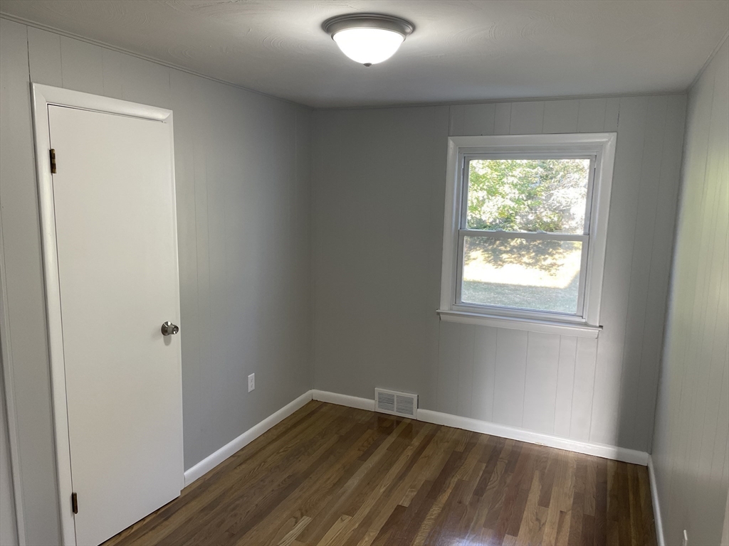 29 Suzanne Street Springfield, MA 01104 - Photo 25 of 41 Gallery Image 25