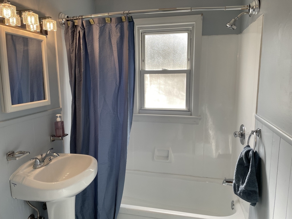 29 Suzanne Street Springfield, MA 01104 - Photo 30 of 41 Gallery Image 30