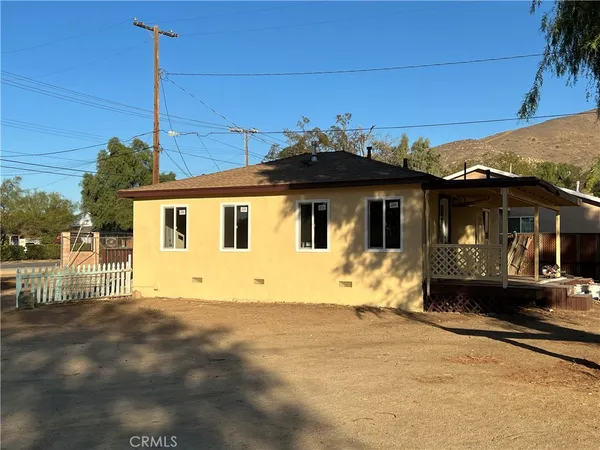 $3,150 | 430 Seventh Street, Norco, CA 92860