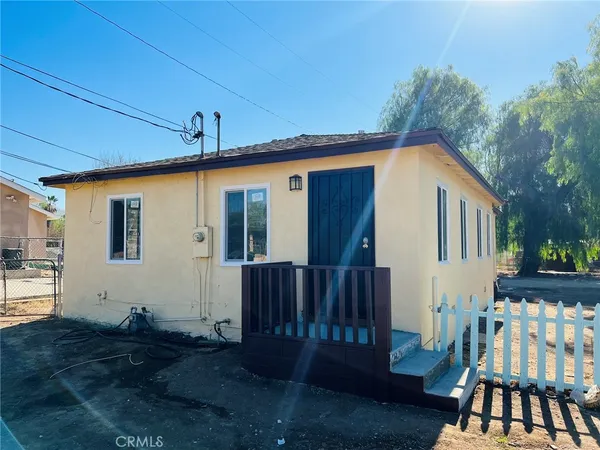 $3,150 | 430 Seventh Street, Norco, CA 92860