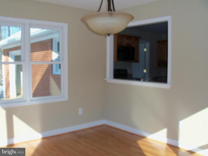 6259 Beach Road Midland, VA 22728 - Photo 2 of 14 Sunroom