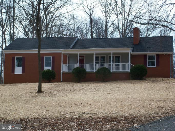 6259 Beach Road Midland, VA 22728 - Photo 9 of 14 Exterior (Front)