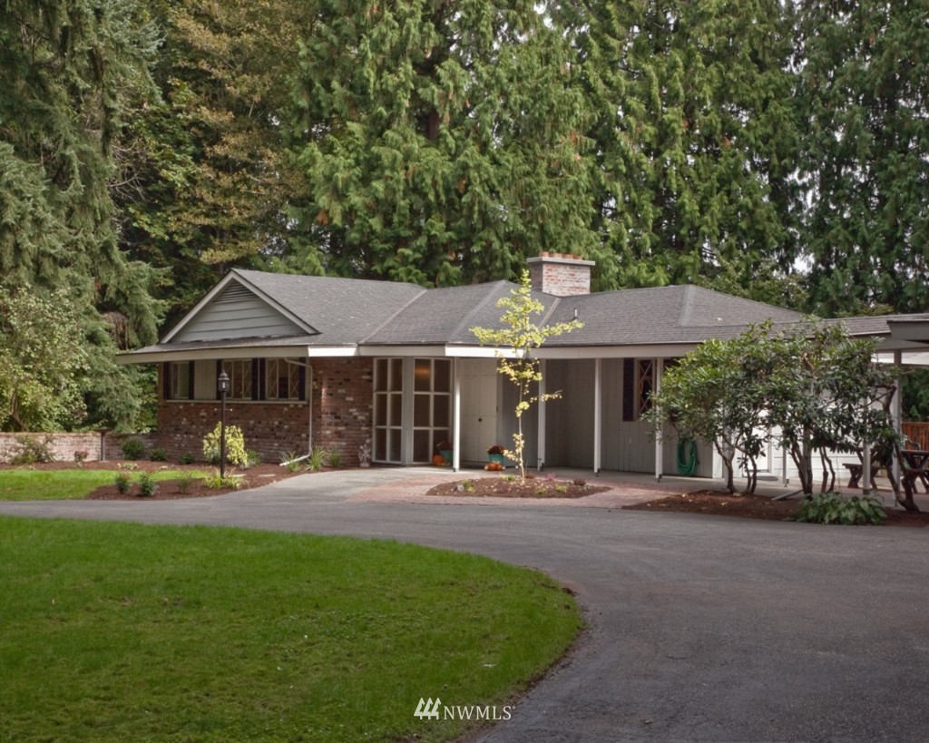 18712 95th Avenue Northeast Bothell, WA 98011 - Photo 1 of 1 Gallery Image 1