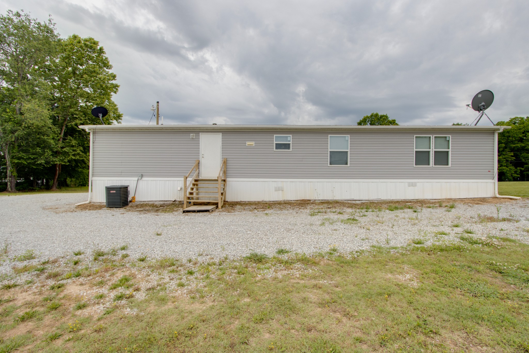 6 Spar Mine Road Lebanon, TN 37087 - Photo 29 of 30 a view of a backyard of the house