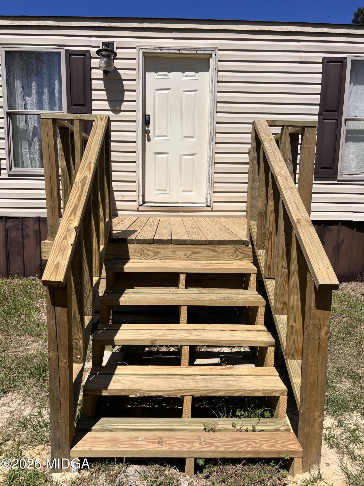 113 Riverview Road Soperton, GA 30457 - Photo 3 of 16 IMG_9928