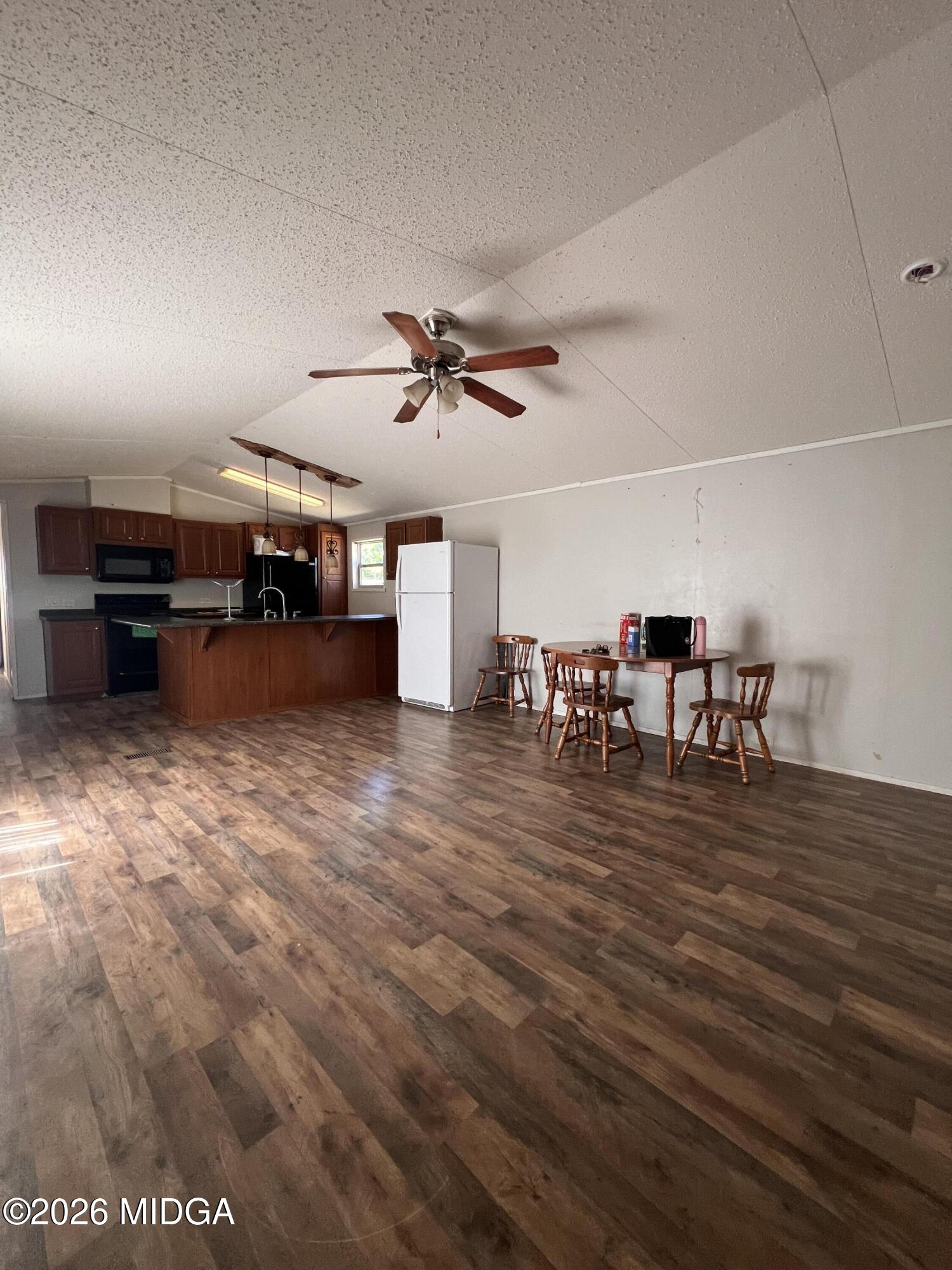 113 Riverview Road Soperton, GA 30457 - Photo 4 of 16 IMG_9920