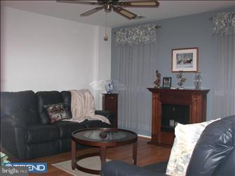 3061 Claridge Road Bensalem, PA 19020 - Photo 5 of 6 Family Room
