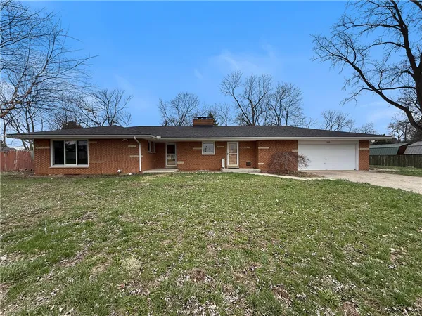 $235,000 | 345 East Enon Road, Yellow Springs, OH 45387