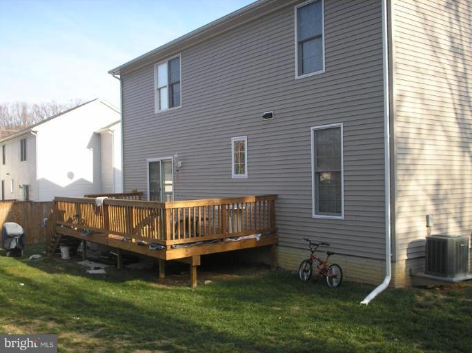 7802 Muncaster Mill Road Gaithersburg, MD 20877 - Photo 2 of 8 A View from the Back