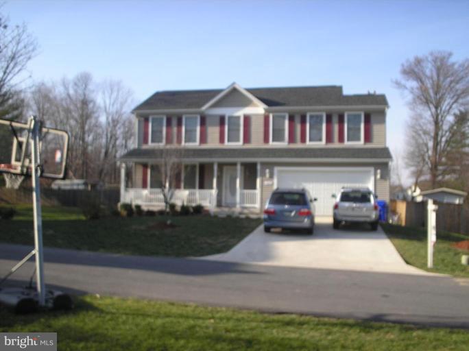 7802 Muncaster Mill Road Gaithersburg, MD 20877 - Photo 3 of 8 Exterior #2