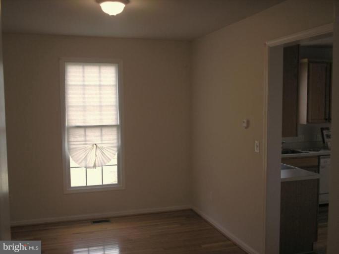 7802 Muncaster Mill Road Gaithersburg, MD 20877 - Photo 6 of 8 Dining Room