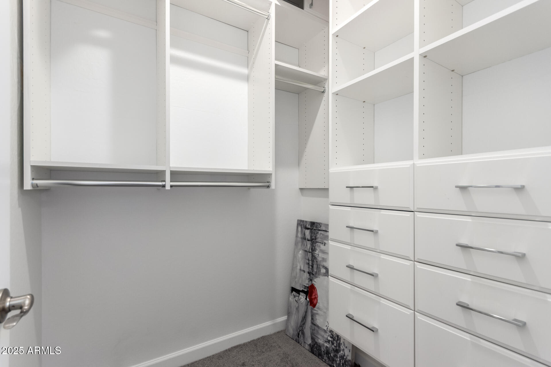 1927 West Plum Road Phoenix, AZ 85085 - Photo 8 of 17 a view of walk in closet