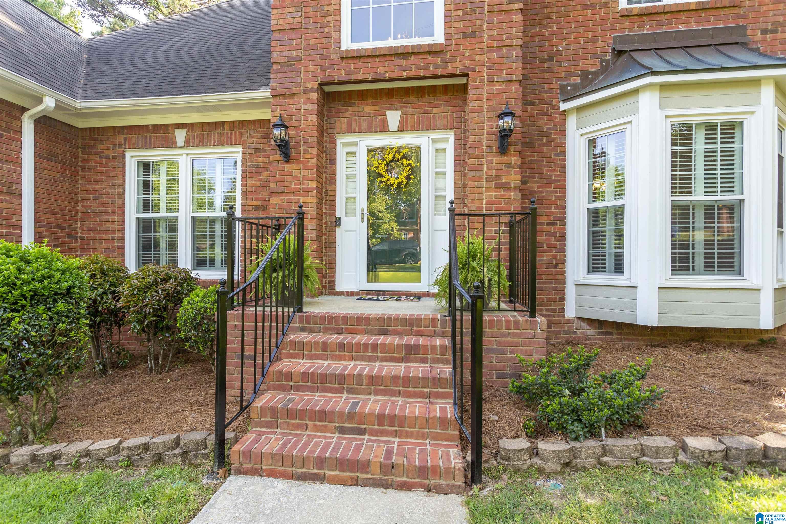 3021 Piper Way Birmingham, AL 35244 - Photo 2 of 47