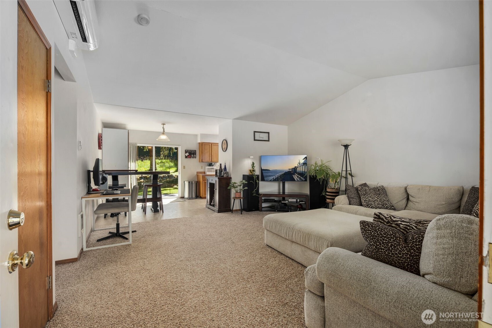 22424 South Prairie Road East Bonney Lake, WA 98391 - Photo 3 of 32 a living room with furniture and a large window