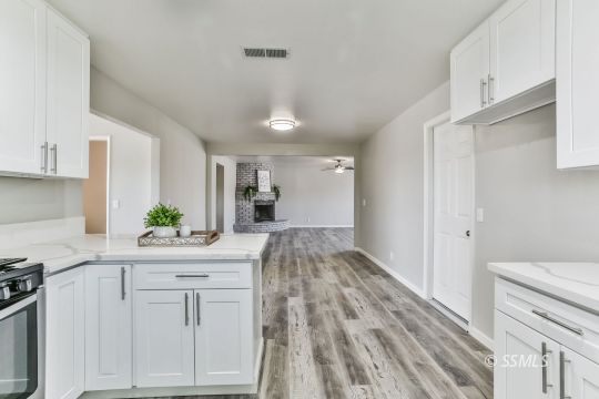 201 South Sunland Street Ridgecrest, CA 93555 - Photo 12 of 38