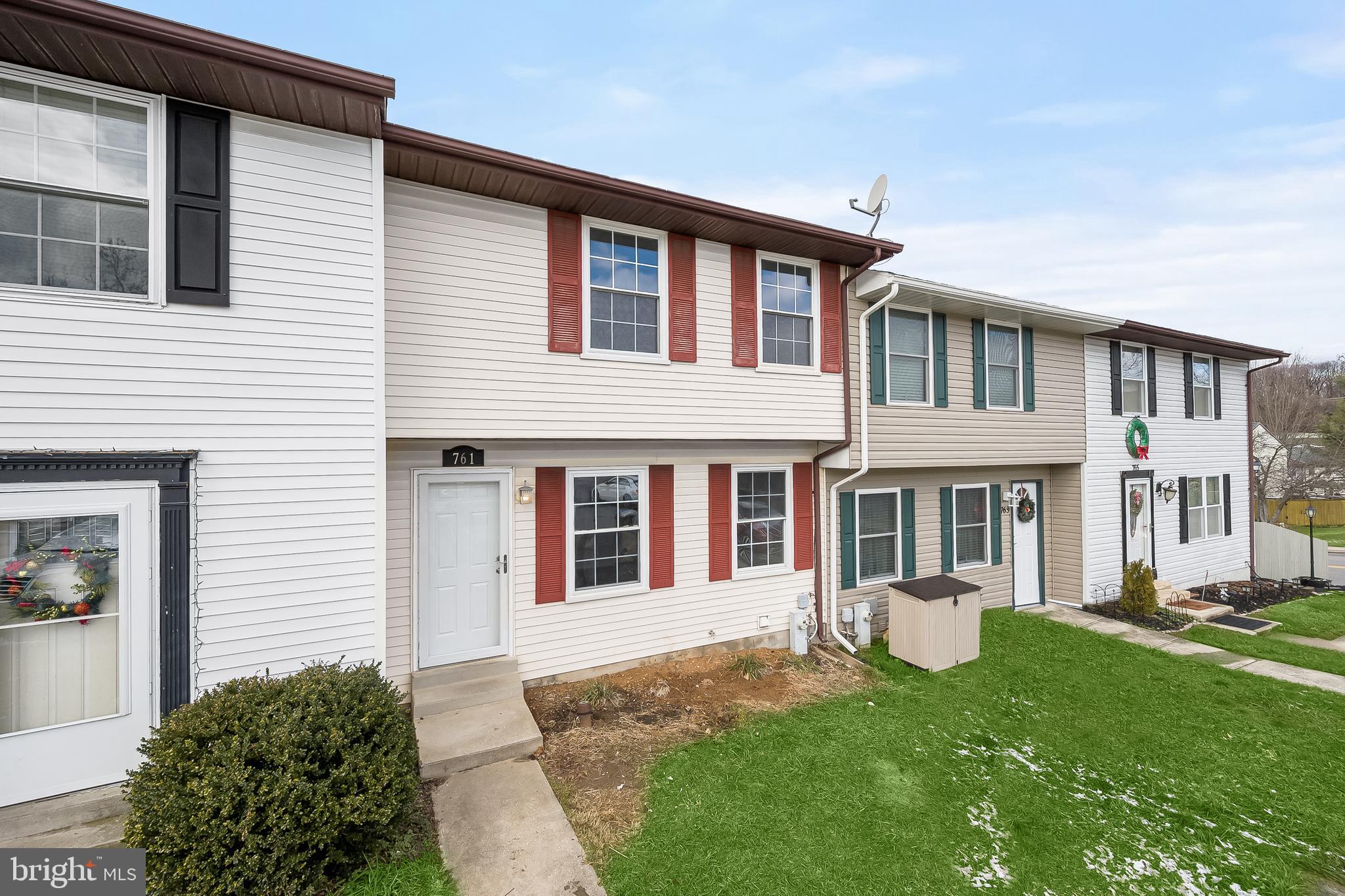 761 Windsor Drive Westminster, MD 21158 - Photo 33 of 41 Front Exterior