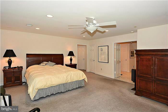 7844 Langley Ridge Road McLean, VA 22102 - Photo 5 of 30 Bedroom (Master)