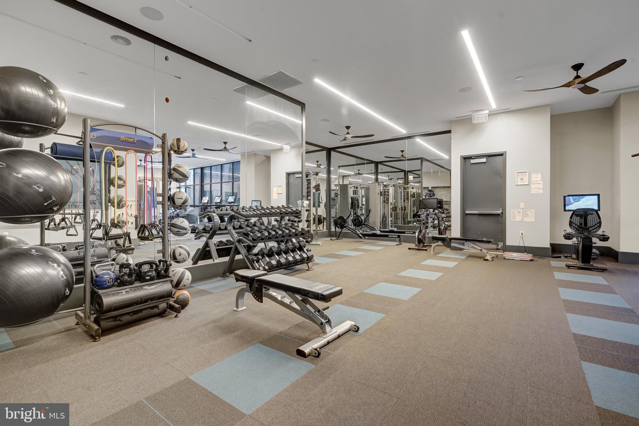 1761 Old Meadow Road, Unit 221 McLean, VA 22102 - Photo 29 of 40