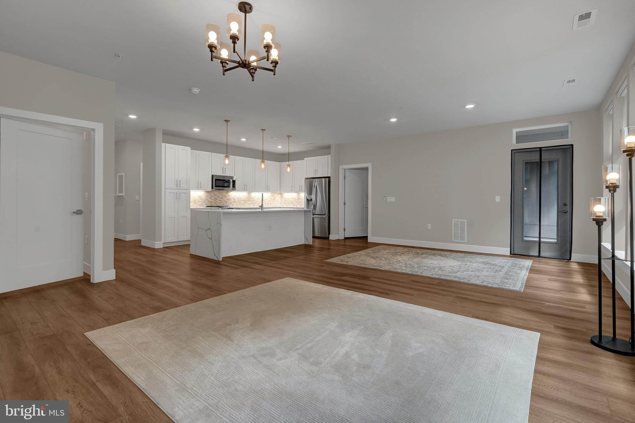 1761 Old Meadow Road, Unit 221 McLean, VA 22102 - Photo 6 of 40