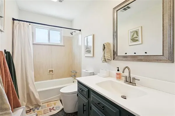 $299,000 | 223 West 9th Avenue, Covington, LA 70433