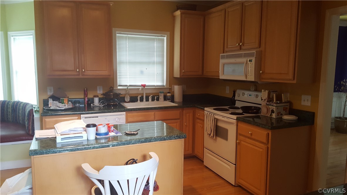 1917 Rolfe Way Henrico, VA 23238 - Photo 6 of 22 Gallery Image 6