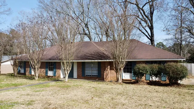 $219,000 | 1200 Canterbury Lane, Clinton, MS 39056