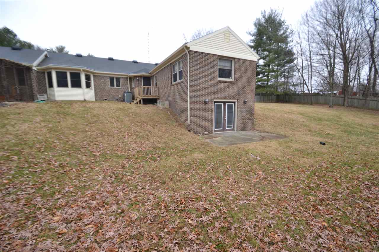 4263 County Line Road North Muncie, IN 47302 - Photo 3 of 26 Gallery Image 3