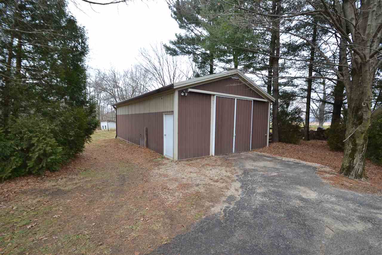4263 County Line Road North Muncie, IN 47302 - Photo 21 of 26 Gallery Image 21