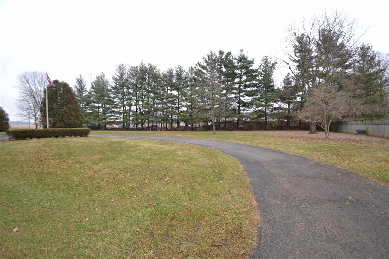 4263 County Line Road North Muncie, IN 47302 - Photo 25 of 26 Gallery Image 25