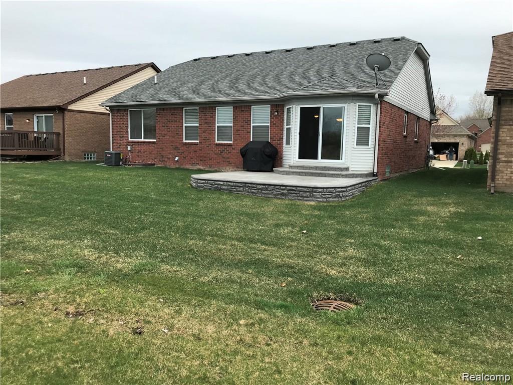 30216 Bradmore Road Warren, MI 48092 - Photo 3 of 29 Gallery Image 3