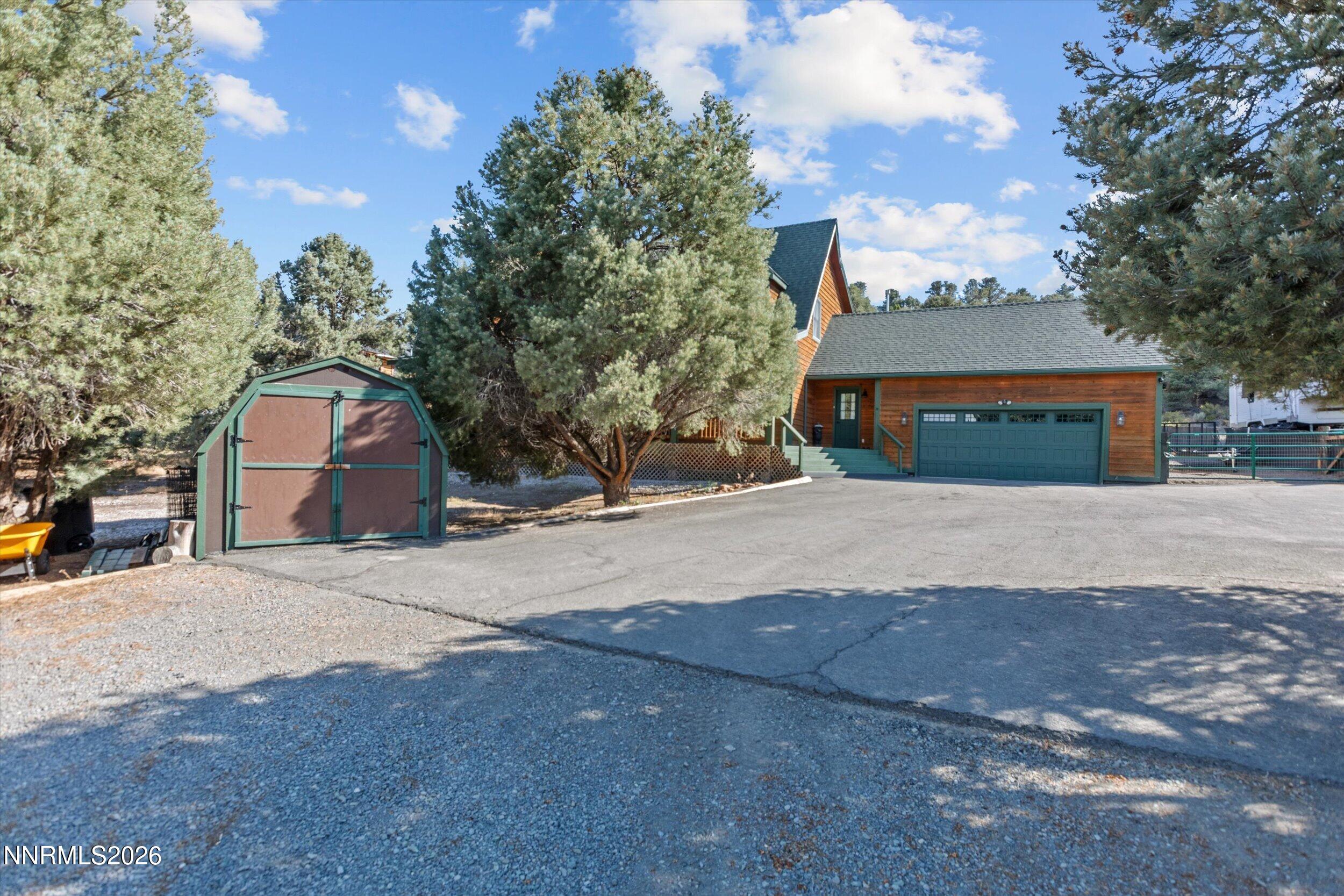 21595 Dortort Drive Reno, NV 89521 - Photo 4 of 47 04-0Y7A3456