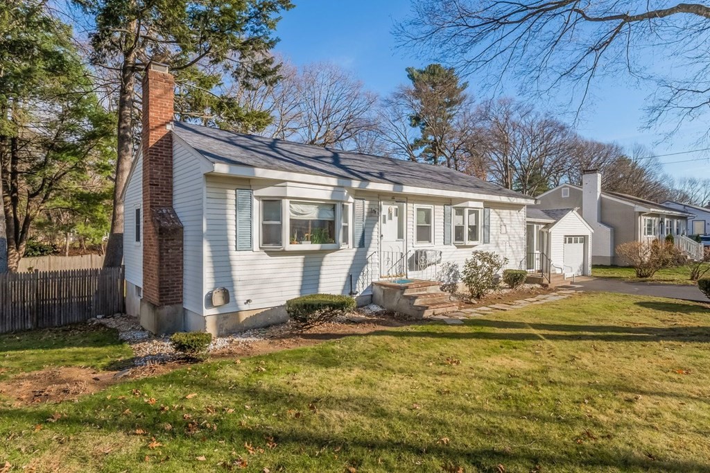 6 Fairbrook Road Framingham, MA 01701 - Photo 2 of 31 Gallery Image 2