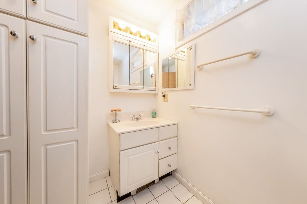 6 Fairbrook Road Framingham, MA 01701 - Photo 25 of 31 Gallery Image 25