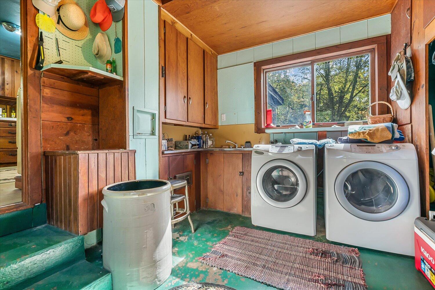 3150 Worgess Road Hastings, MI 49058 - Photo 29 of 50 laundry