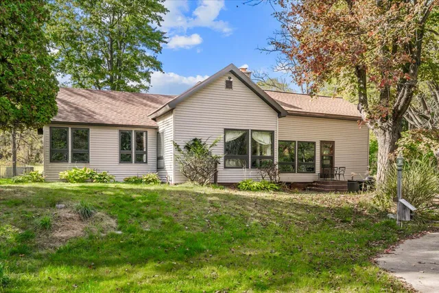 $649,000 | 3150 Worgess Road, Hastings, MI 49058