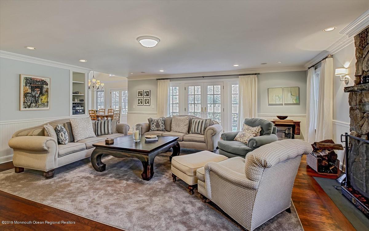 4 Woods End Road Rumson, NJ 07760 - Photo 16 of 30 08-Family