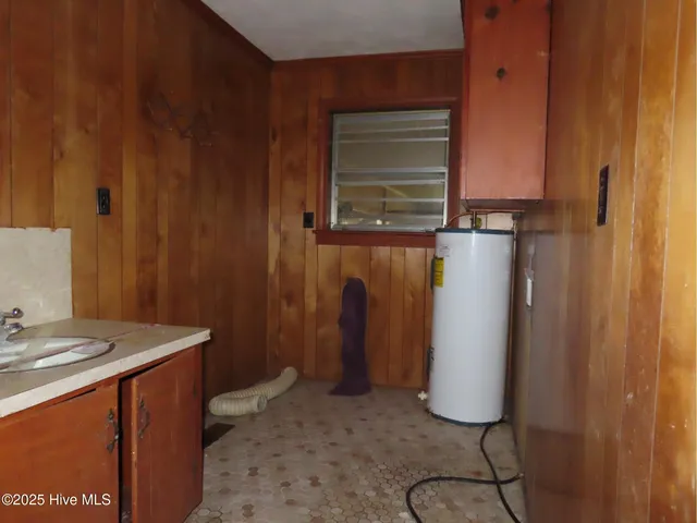 $108,000 | 641 Highway 561, Aulander, NC 27805