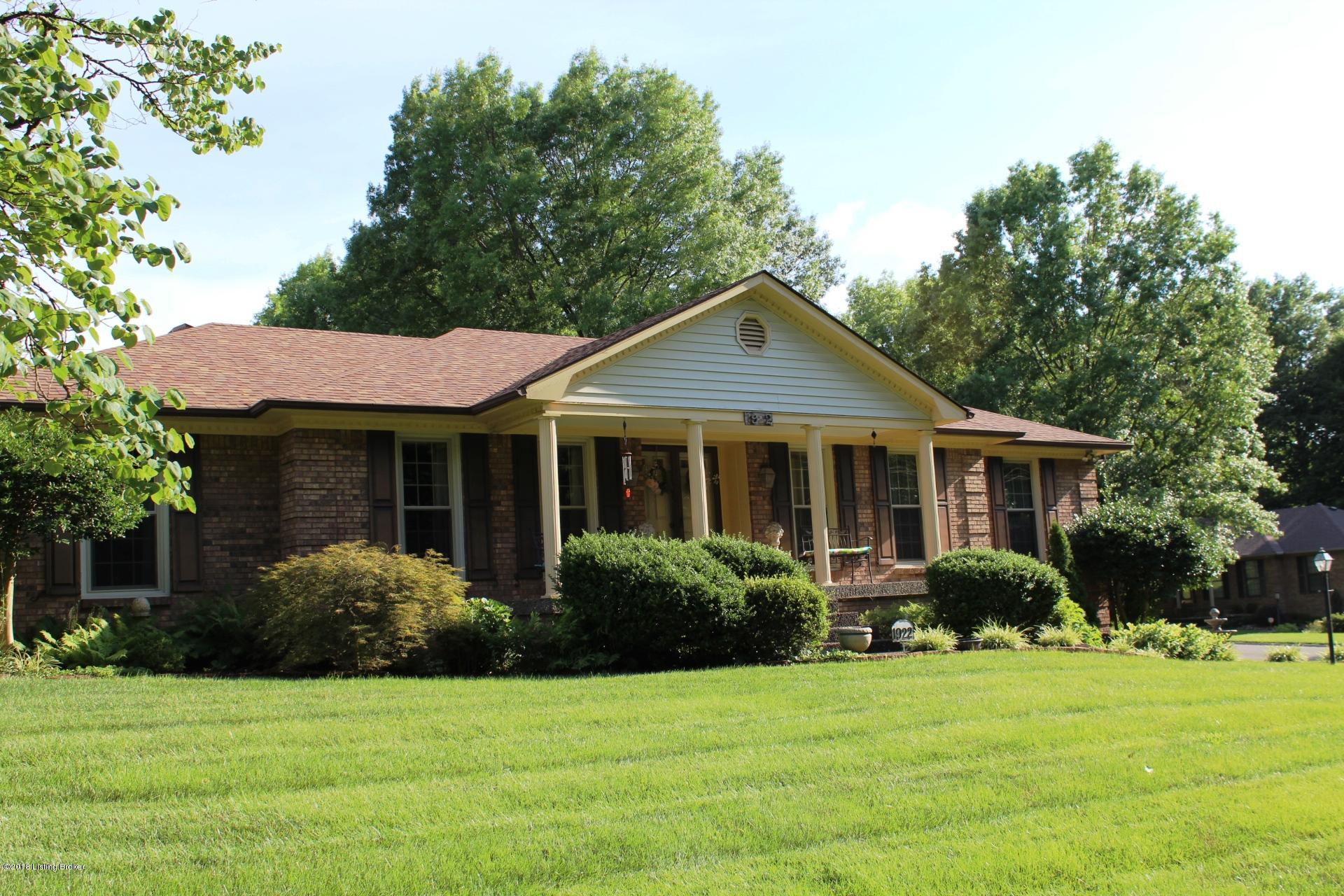 1922 Palatka Road Louisville, KY 40214 - Photo 1 of 106 IMG_0596