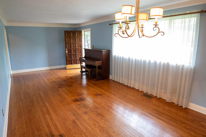 402 Browntown Road Chattanooga, TN 37415 - Photo 9 of 25 _MG_2446