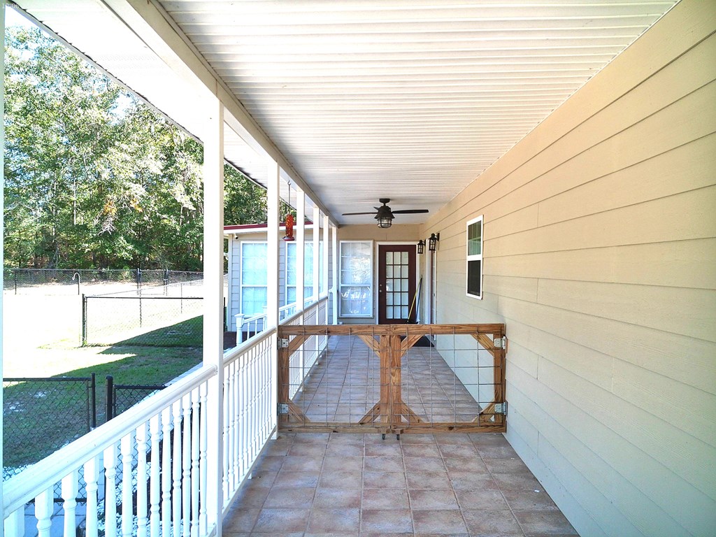 12543 Harrelson Loop Andalusia, AL 36420 - Photo 12 of 52 Back porch