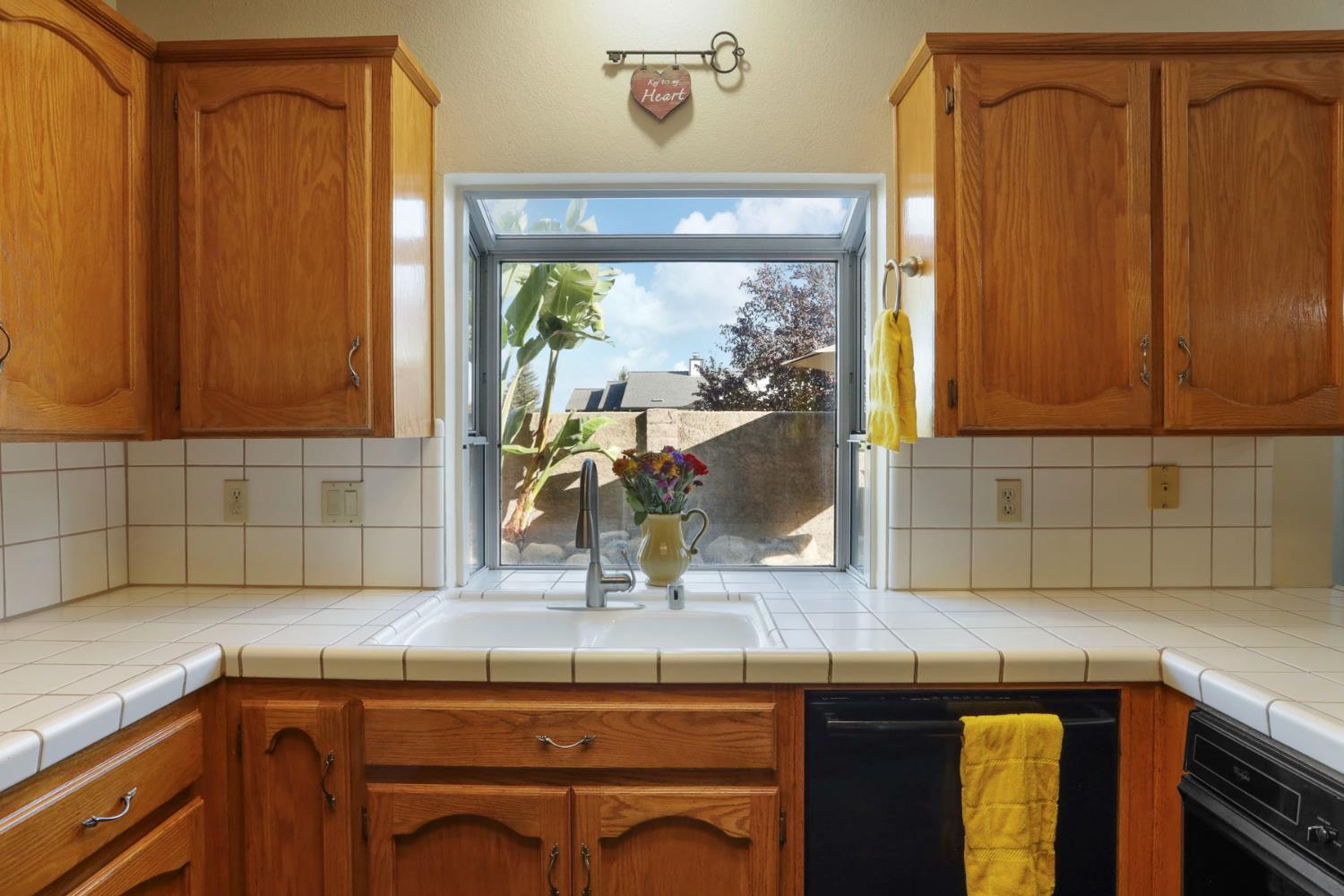 1122 Zumstein Court Ripon, CA 95366 - Photo 17 of 58