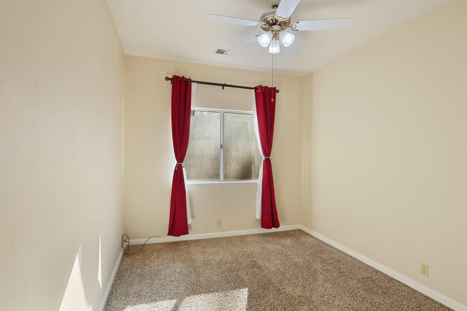 1122 Zumstein Court Ripon, CA 95366 - Photo 30 of 58