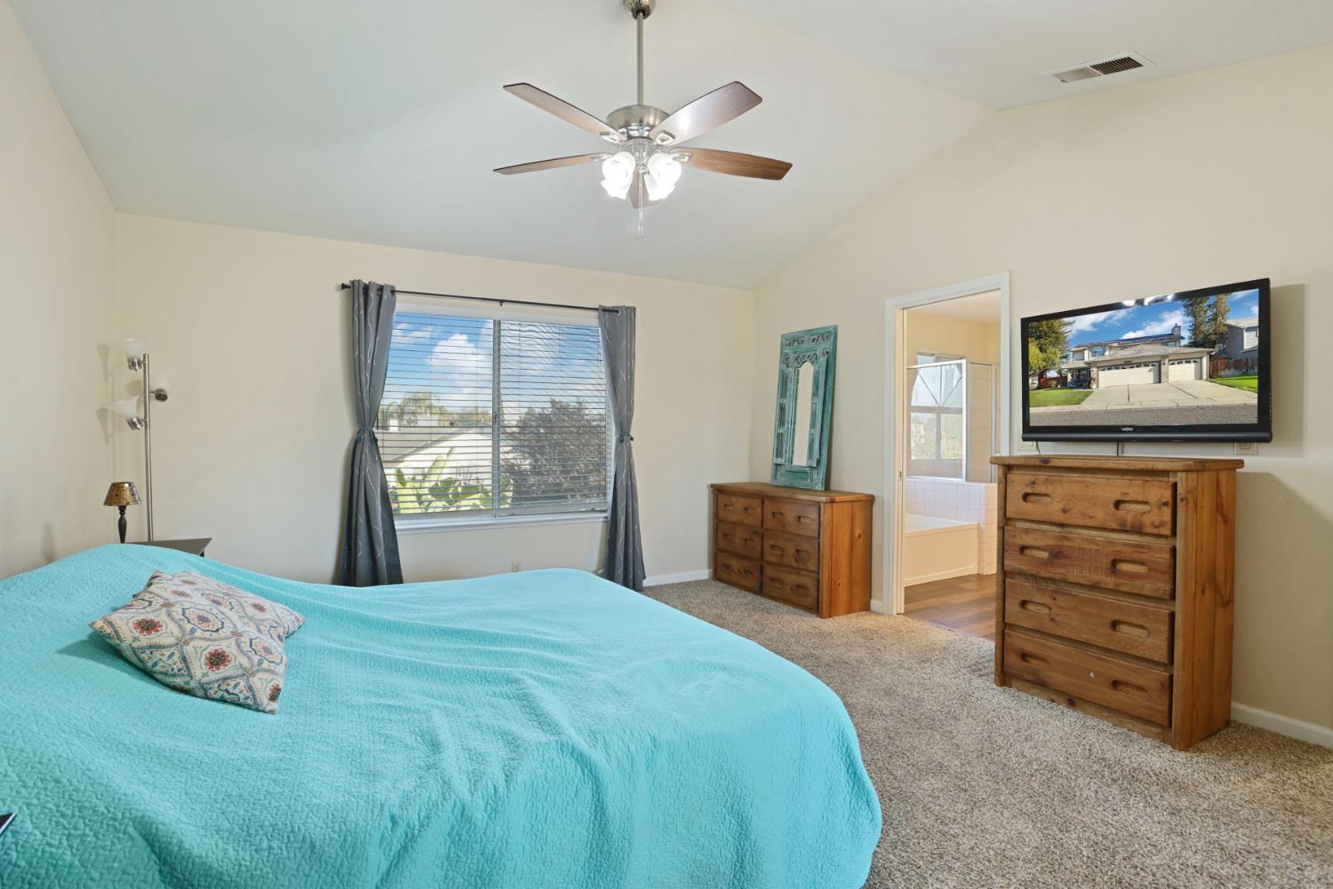 1122 Zumstein Court Ripon, CA 95366 - Photo 32 of 58