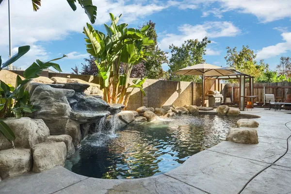 $700,000 | 1122 Zumstein Court, Ripon, CA 95366